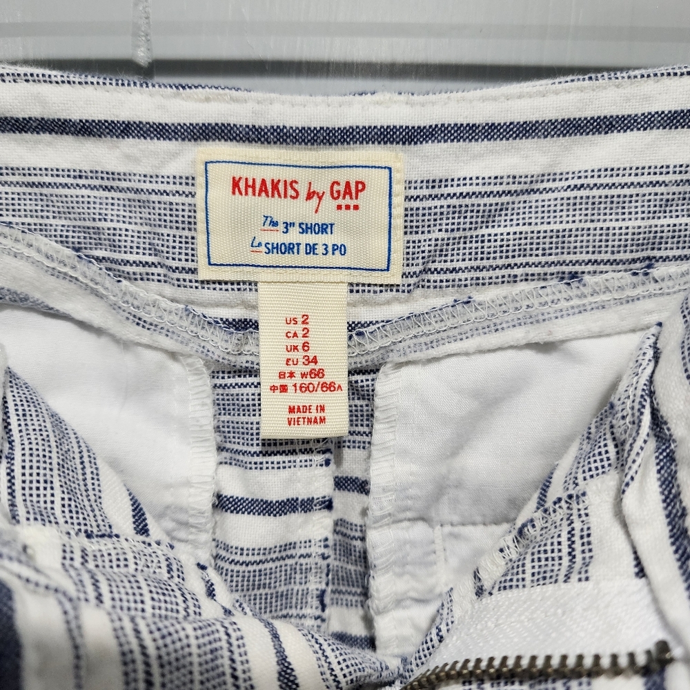 Khakis By Gap The 3” Inseam Short Blue White Chino Shorts, Size 2 - Picture 5 of 5